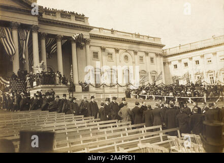 U.S. President Theodore Roosevelt arriving on Stand Amongst Crowd of Diplomats and Dignitaries, at his Inauguration, Washington, D.C., USA, Photograph by George Grantham Bain, March 4, 1905 Stock Photo