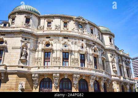 A view of the Arriaga theatre in old-town Bilbao, taken from Plaza Arriaga Stock Photo