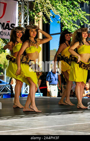 Halau Hula O Ualani Hawaiian and Polyenesian dancers at the Tucson Meet Yourself Folk Festival in Arizona Stock Photo