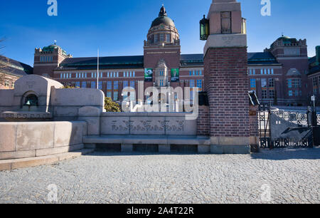 Carvings outside the Swedish Royal Museum of Natural History, Naturhistoriska Riksmuseet, Frescati, Stockholm, Sweden Stock Photo