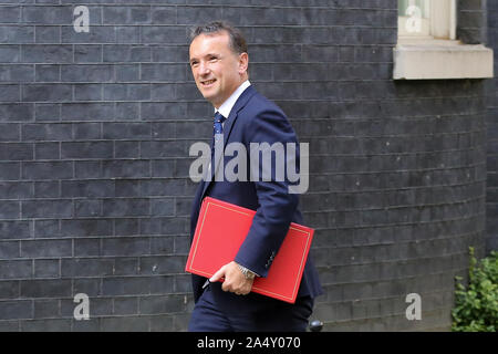 London, UK. 16th Oct, 2019. Alun Cairns, Secretary of State for Wales arrives at Downing Street to attend the weekly cabinet meeting before the European Union summit on 17 and 18 October. The European Council will discuss a number of important issues, including Brexit. Credit: SOPA Images Limited/Alamy Live News Stock Photo