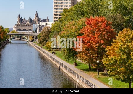 Ottawa, CA - 9 October 2019: Banks of the Canal Rideau in the Autumn season. Stock Photo