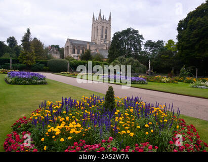 View of Edmudsbury Cathedral across the Abbey Gardens, Bury St Edmunds, Suffolk, UK Stock Photo