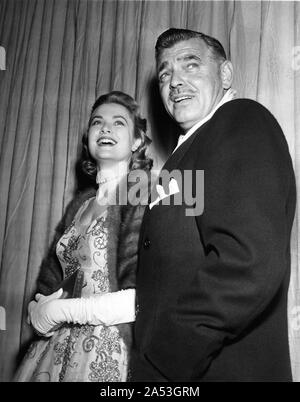 GRACE KELLY and CLARK GABLE at the 26th ACADEMY AWARDS on March 25th 1954 at the RKO PANTAGES THEATRE in HOLLYWOOD , California Stock Photo
