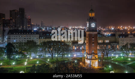 Torre Monumental (Torre de los Ingleses - English tower) and Retiro railway  station, Buenos Aires, Argentina Stock Photo - Alamy