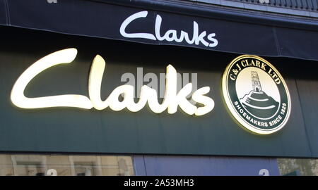 Clarks shoes store seen in Barcelona Photo Alamy