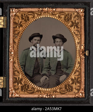 Two unidentified soldiers in Union uniforms Stock Photo