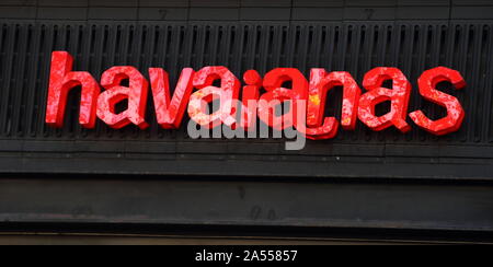 Havaianas best sale carnaby street