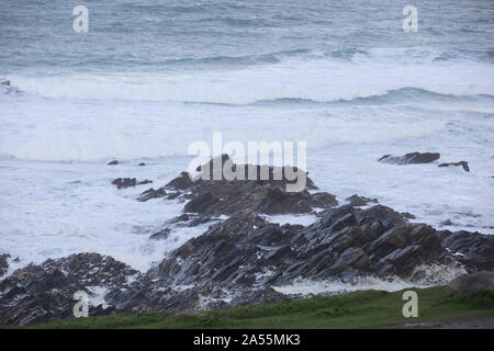 Newquay, Cornwall, 18th October 2019, Strong winds cancel surfing at Fistral Beach in Newquay, famous worldwide for its surfing. The forecast is for stronger winds this afternoon. Credit: Keith Larby/Alamy Live News Stock Photo