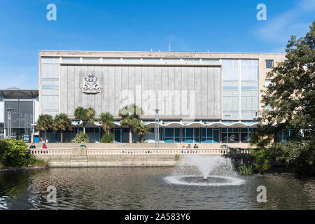 Exterior view of Sunderland Museum and Art gallery in Mowbray Park, Sunderland, Tyne and Wear, England, UK Stock Photo