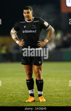 Newcastle, UK. 15th Sep, 2019. NEWCASTLE UPON TYNE, ENGLAND OCTOBER 18TH Josh Matavesi of Newcastle Falcons during the Greene King IPA Championship match between Newcastle Falcons and Hartpury College at Kingston Park, Newcastle on Friday 18th October 2019. (Credit: Chris Lishman | MI News) Editorial Use Only Credit: MI News & Sport /Alamy Live News Stock Photo