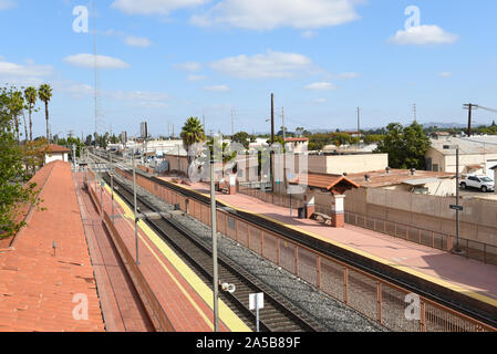 SANTA ANA, CALIFORNIA - 14 OCT 2019: Outdoor platfors and tracks at the Santa Ana Train Station. Stock Photo