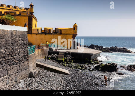 Historic yellow Saint Tiago Fortress ( Forte de São Tiago or Fort of Saint James), Funchal, Madeira, Portugal Stock Photo