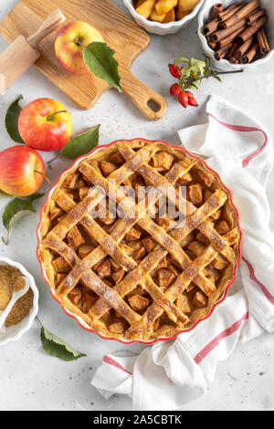 Apple pie. Traditional american apple pie with fresh apples and cinnamon Stock Photo