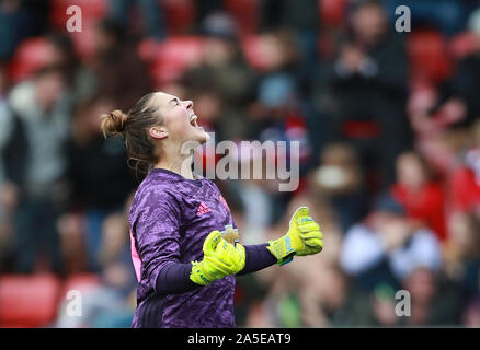 Manchester United's Mary Earps celebrates after her side wins the match during the Women's Continental League Cup Group C match at Leigh sports Village. Stock Photo