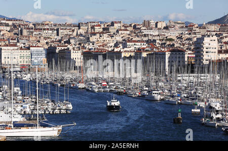(191020) -- MARSEILLE, Oct. 20, 2019 (Xinhua) -- The Old Port is seen from Pharo Palace in Marseille, France, Oct. 15, 2019. Marseille, an important port city of France, is located on the Mediterranean coast near the mouth of the Rhone. (Xinhua/Gao Jing) Stock Photo