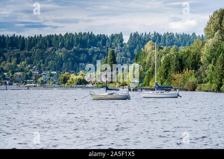 A view of the shoreline at Gene Coulon Park in Renton, Washington. Stock Photo