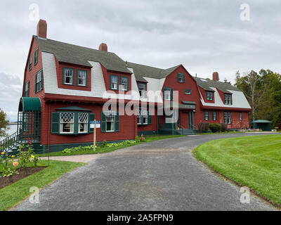 This photo was taken in October of 2019. It shows the Franklin D. Roosevelt Summer Cottage at Campobello. Campobello Island is an island located at the entrance to Passamaquoddy Bay, adjacent to the entrance to Cobscook Bay, and within the Bay of Fundy. FDR and his family spent summer vacations on their beloved Campobello Island over a period of fifty-six years. Stock Photo