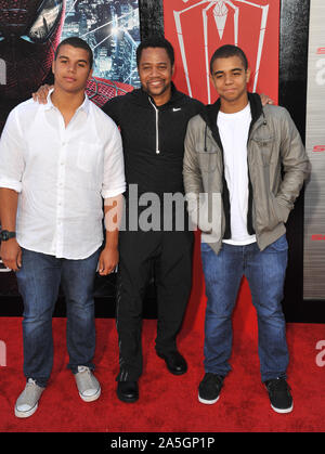 Actor Cuba Gooding And His Son Mason Pose For Photographers At The Los ...