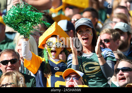 Oct 6, 2019: Dallas Cowboys defensive end Dorance Armstrong #92 reaches for Green  Bay Packers quarterback Aaron Rodgers #12 for a sack during an NFL game  between the Green Bay Packers and