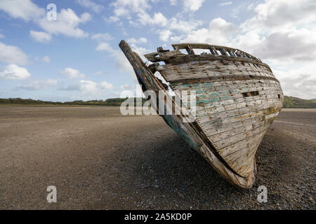 Shipwreck at Dulas Bay, near Amlwch on Angelsey, North Wales Stock Photo