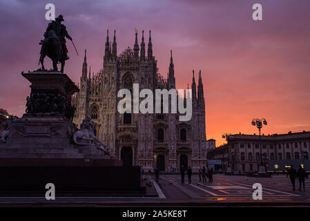 Sunrise at the Piazza Del Duomo, including the cathedral, Milan, Italy