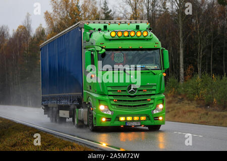 Truck in the highway in Poland. Lorry transport delivering freight Stock Photo - Alamy