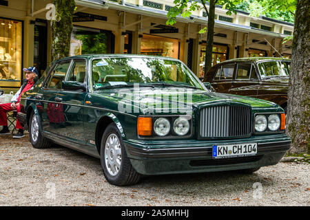 BADEN BADEN, GERMANY - JULY 2019: dark green Crewe Vickers BENTLEY TURBO R 1985, oldtimer meeting in Kurpark. Stock Photo