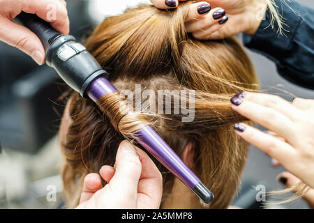 Hairdresser curling cheap iron