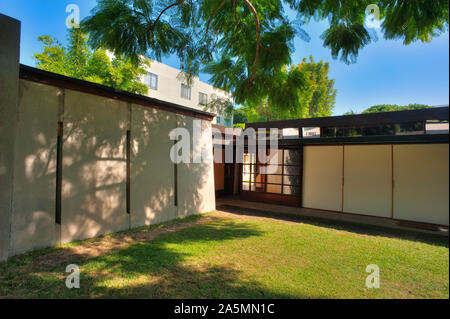 The Schindler House on Kings Road in West Hollywood, California photographed during the day by Aurelia Dumont Photography Stock Photo