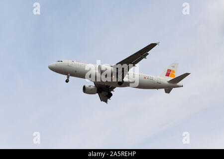 航空機・ヘリコプター Aviationtag Iberia Airlines A320-200 Aviationtag Iberia Airlines A320-200 【公式通販】