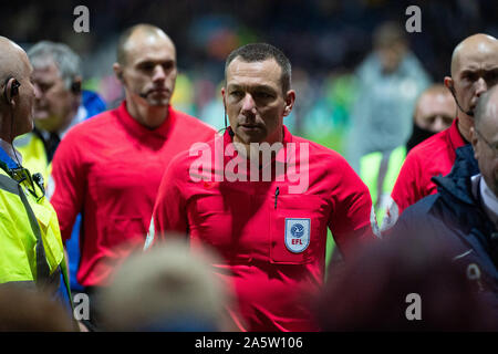 PRESTON, ENGLAND. OCTOBER 22ND Kevin Friend, the match referee, after the Sky Bet Championship match between Preston North End and Leeds United at Deepdale, Preston on Tuesday 22nd October 2019. (Credit: Pat Scaasi | MI News) Editorial Use Only. Credit: MI News & Sport /Alamy Live News Stock Photo
