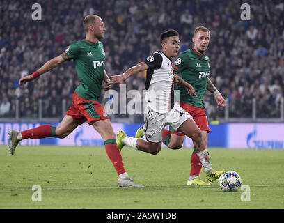 Turin, Italy. 22nd Oct, 2019. Juventus' Paulo Dybala (C) competes during the UEFA Champions League Group D soccer match between FC Juventus and Lokomotiv Moscow in Turin, Italy, Oct. 22, 2019. Credit: Alberto Lingria/Xinhua/Alamy Live News Stock Photo