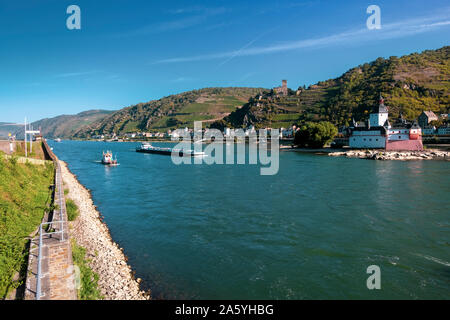 View of Pfalzgrafenstein Castle, known as the Pfalz, a famous toll castle on the Falkenau island and Gutenfels castle on the bank of the Rhine river. Stock Photo