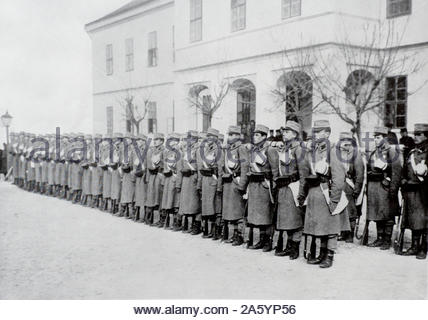 WW1 Serbian Army troops on parade, vintage photograph from 1914 Stock Photo