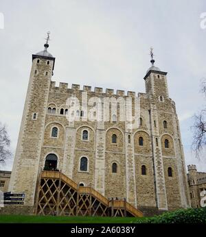 Views around the Tower of London, a historic castle located on the north bank of the River Thames in central London. Completed in the 14th Century. From the 12th Century until the 20th Century the castle was used as a prison. Dated 2015 Stock Photo