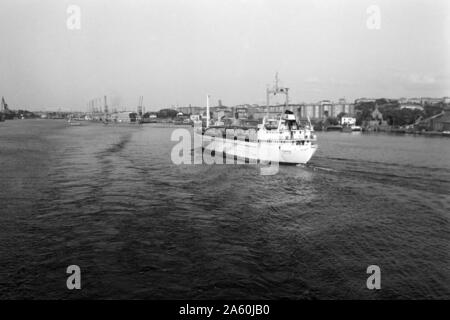 Ein Bild von Boten im Hafen, Göteborg Schweden 1969. A Picture of boats in the harbour, Gothenburg Sweden 1969. Stock Photo