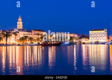Split Harbour with Cathedral of Saint Domnius at dusk, Split, Dalmatian Coast, Croatia, Europe Stock Photo