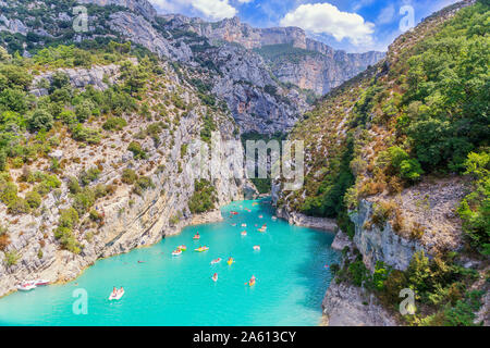 St. Croix Lake, Gorges du Verdon, Provence-Alpes-Cote d'Azur, Provence, France, Europe