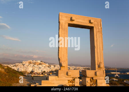 Temple of Apollo (Portara), Hora (Chora), Naxos Island, Cyclades Group, Greek Islands, Greece, Europe Stock Photo