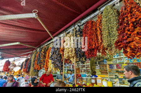 ISTANBUL TURKEY THE SPICE BAZAAR OR MISIR CARSISI ROWS OF DRIED MUSHROOMS AND CHILLIES FOR SALE Stock Photo