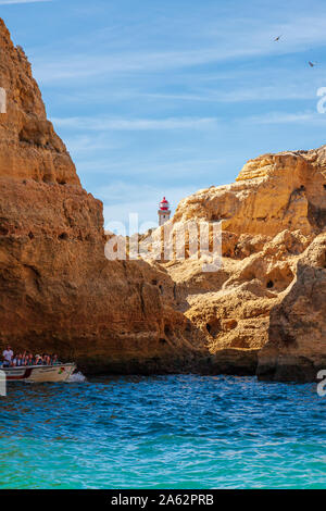 Farol de Alfanzina/Alfanzina lighthouse on the clifftop at  Carvoeiro portugese algarve portugal Stock Photo