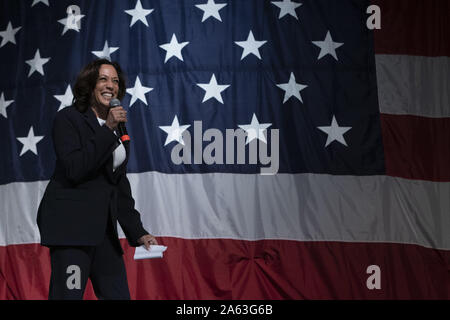 August 9, 2019: 2020 Democratic Presidential hopeful Senator Kamala Harris, a Democrat from California, speaks during the Wing Ding Dinner on August 9, 2019 in Clear Lake, Iowa. The dinner has become a must attend for Democratic presidential hopefuls ahead of the of Iowa Caucus. Credit: Alex Edelman/ZUMA Wire/Alamy Live News Stock Photo