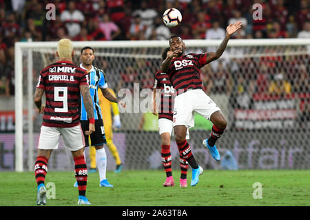 Rio De Janeiro, Brazil. 23rd Oct, 2019. Gerson during Flamengo vs Grêmio match valid for the return game of the Copa Libertadores semifinal, held at Maracanã Stadium, located in the city of Rio de Janeiro, on Wednesday night (23). Credit: Celso Pupo/FotoArena/Alamy Live News Stock Photo