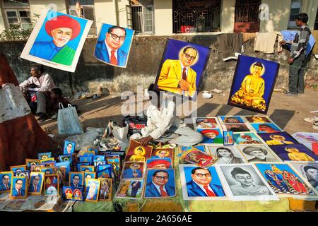 Hawker selling posters on pavement, Dadar, Mumbai, Maharashtra, India, Asia Stock Photo