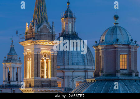 Italy, Lazio, Rome, Ponte, Chiesa di Santa Maria della Pace in foreground, Sant'Agnese in Agone beyond Stock Photo