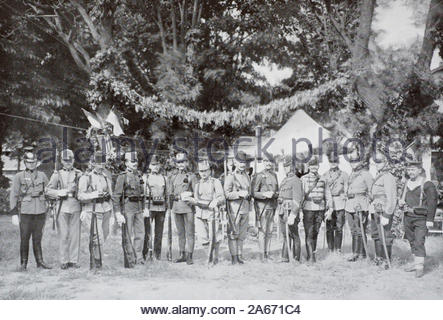 WW1 Austrian soldiers in different uniform types, vintage photograph from 1914 Stock Photo