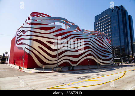The Petersen Automotive Museum, 6060 Wilshire Boulevard, Los Angeles, California, United States of America. October 2019 Stock Photo