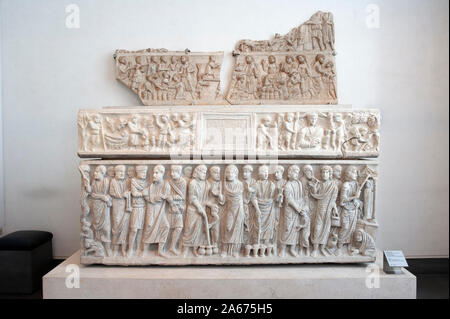 Italy, Rome, Palazzo Massimo alle Terme, National Roman Museum, sarcophagus of Marcus Claudianus (4th century AD), scenes from old and new testament Stock Photo
