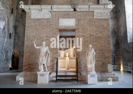 Italy, Rome, Terme di Diocleziano, Diocletian Baths complex, Museo Nazionale Romano, National Roman Museum, Aula X, Platorini tomb Stock Photo